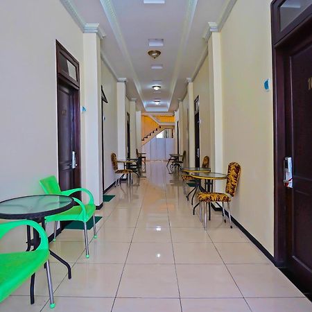 Oyo Life 511 Grace Residence Surabaya Eksteriør billede