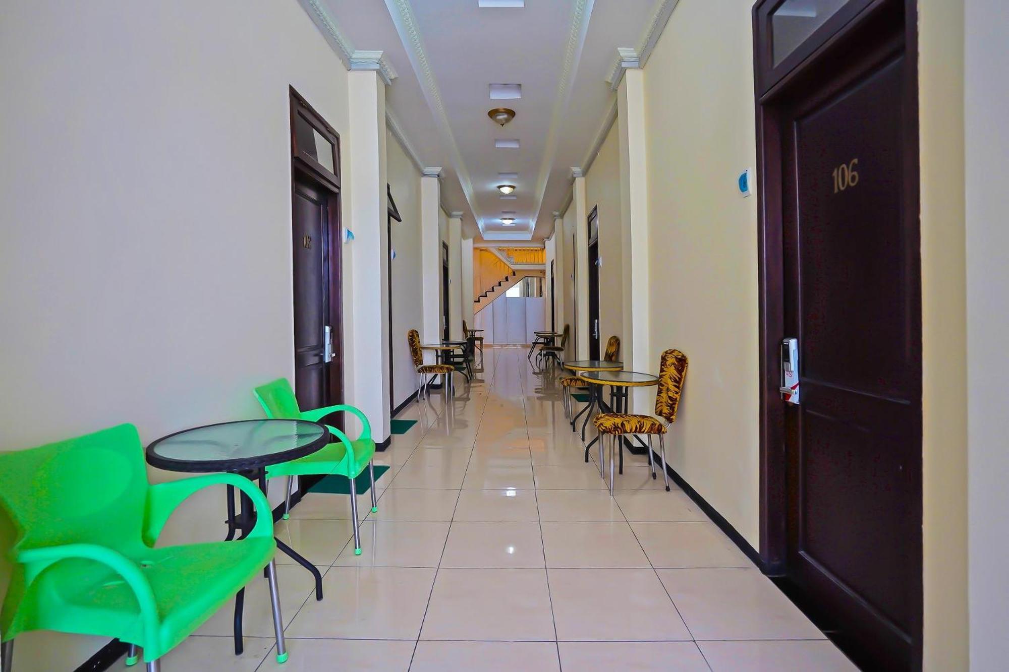 Oyo Life 511 Grace Residence Surabaya Eksteriør billede