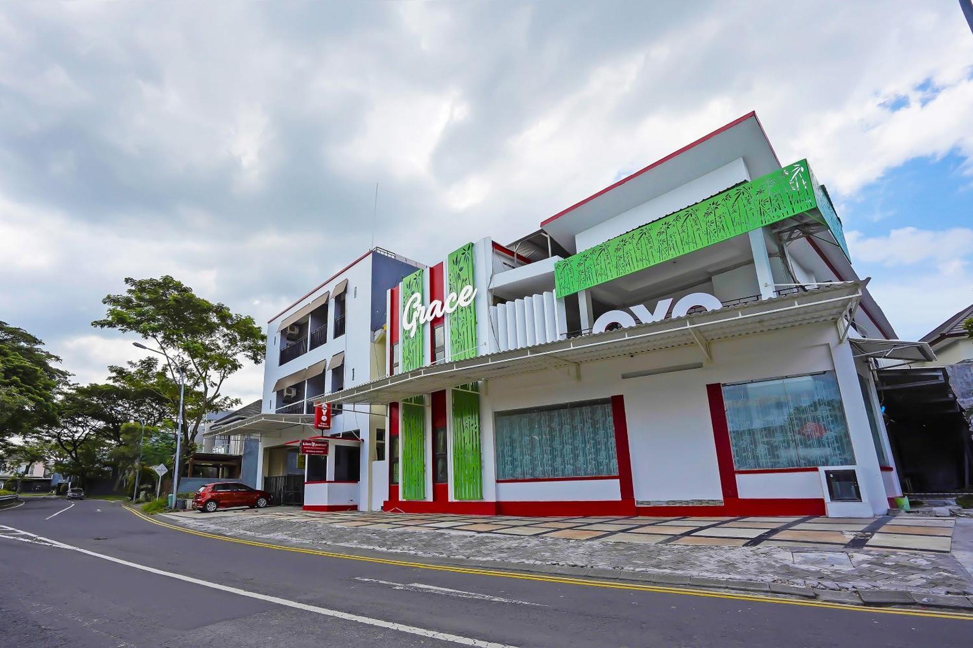 Oyo Life 511 Grace Residence Surabaya Eksteriør billede